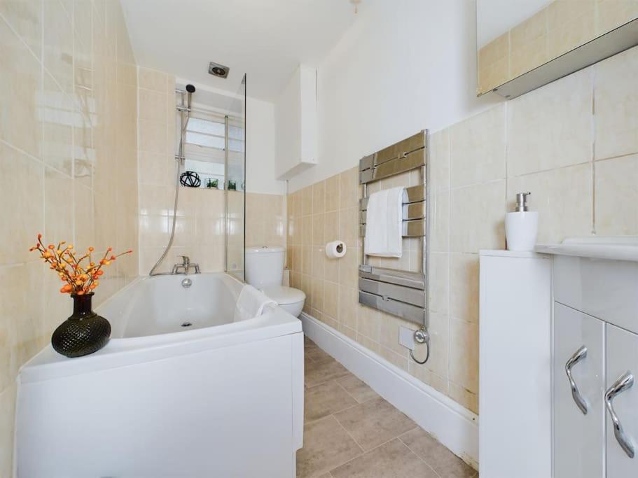 Apartment 1 Bed West Kensington